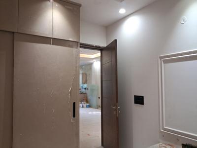 Bedroom Image of 1000 Sq.ft 3 BHK Builder Floor for sale in Paschim Vihar New Delhi for Rs. 18500000
