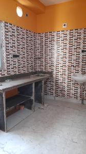 Kitchen Image of 550 Sq.ft 2 BHK Apartment / Flat for sale in Golf Green Kolkata for Rs. 1700000