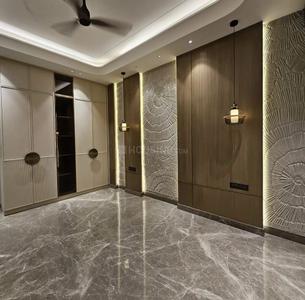 Bedroom Image of 3380 Sq.ft 4 BHK Apartment / Flat for sale in DLF Trinity Towers, Sector 53 Gurgaon for Rs. 79000000