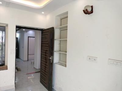 Bedroom Image of 2200 Sq.ft 4 BHK Apartment / Flat for sale in CGHS ShivLok Apartment, Sector 6 Dwarka New Delhi for Rs. 31500000