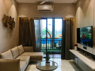 Living Room Image of 770 Sq.ft 2 BHK Apartment / Flat for sale in Venus Skky City, Sandap Gaon Thane for Rs. 5200000