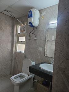 Image of 1050 Sq.ft 2 BHK Apartment / Flat for rent in AWHO Vay Sector 8B G, Vrindavan Yojana, Lucknow for Rs. 18500