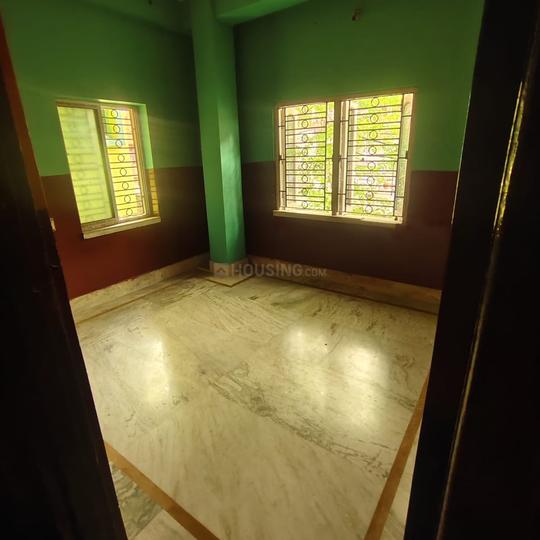 Basak Bagan, Dum Dum Bedroom 1