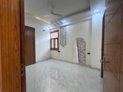 Bedroom Image of 2150 Sq.ft 4 BHK Builder Floor for sale in Emerald Crest 1, Sector 107 Noida for Rs. 12900000