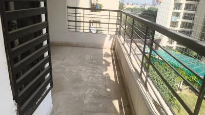 Balcony Image of 1750 Sq.ft 4 BHK Apartment / Flat for rent in Ajnara Gen X, Crossings Republik Ghaziabad for Rs. 24000