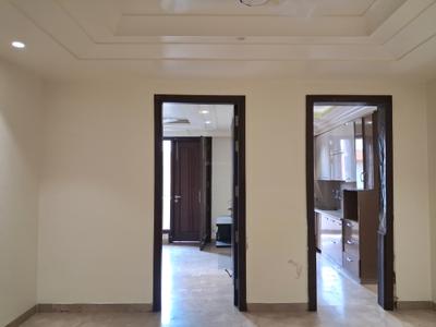 Living Room Image of 1350 Sq.ft 3 BHK Builder Floor for rent in Paschim Vihar New Delhi for Rs. 50000