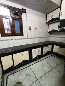 Kitchen Image of 1600 Sq.ft 3 BHK Apartment / Flat for sale in DDA Flats Sarita Vihar, Sarita Vihar New Delhi for Rs. 32500000