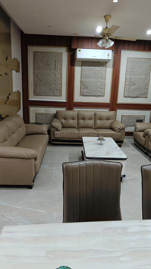 J Block, Sector 10 DLF Main Image 1