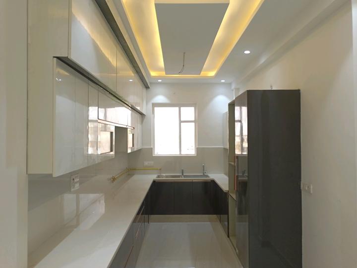 Sector 43, Green Field Colony Main Image 1