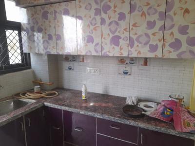 Kitchen Image of 500 Sq.ft 1 BHK Builder Floor for rent in Preet Vihar New Delhi for Rs. 12000