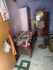 Bedroom Image of 1000 Sq.ft 2 BHK Builder Floor for rent in Rajajipuram Lucknow for Rs. 11000