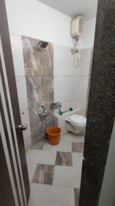 Bathroom Image of 1700 Sq.ft 3 BHK Apartment / Flat for rent in Sama Savli Vadodara for Rs. 24000