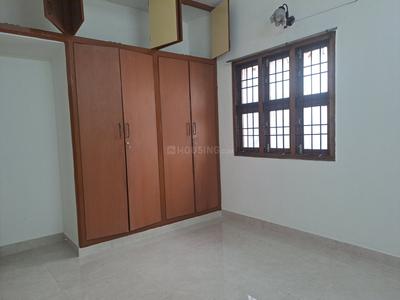 Bedroom Image of 1600 Sq.ft 3 BHK Apartment / Flat for rent in  Sri Chakra Temple Tree, Nungambakkam Chennai for Rs. 60000
