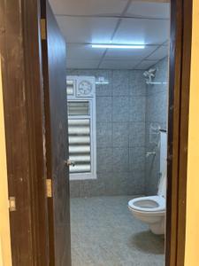 Bathroom Image of 1100 Sq.ft 3 BHK Apartment / Flat for rent in Shriram Park 63, Perungalathur Chennai for Rs. 38000