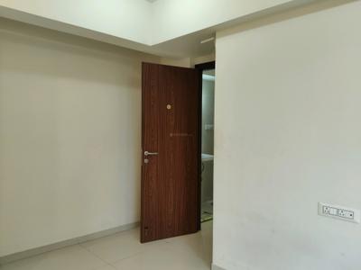 Bedroom Image of 920 Sq.ft 2 BHK Apartment / Flat for rent in Kasarvadavali Thane for Rs. 27000