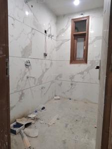 Common Bathroom Image of 900 Sq.ft 2 BHK Builder Floor for rent in Rajpur Khurd Village New Delhi for Rs. 20000