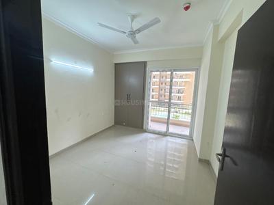 Bedroom Image of 1699 Sq.ft 3 BHK Apartment / Flat for sale in Amrapali Crystal Homes Phase 1, Sector 76 Noida for Rs. 22100000