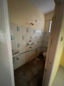 Bathroom Image of 1125 Sq.ft 2 BHK Apartment / Flat for rent in MVP Colony Visakhapatnam for Rs. 15000