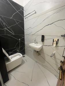 Bathroom Image of 1000 Sq.ft 1 BHK Apartment / Flat for rent in IDA Scheme No 134 Indore for Rs. 12000