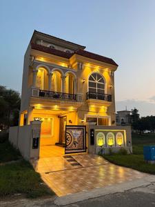 Image of 1800 Sq.ft 4 BHK Villa for sale in Narayan Vihar, Jaipur for Rs. 6000000