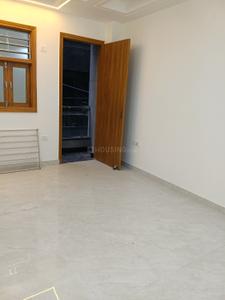 Bedroom Image of 1050 Sq.ft 3 BHK Builder Floor for sale in Raja Park Apartment, Shakurpur New Delhi for Rs. 11000000