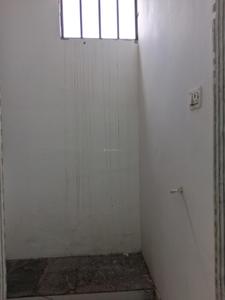 Bedroom Two Image of 975 Sq.ft 2 BHK Apartment / Flat for sale in Sector 73 Noida for Rs. 3600000