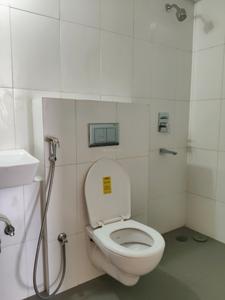 Common Bathroom Image of 645 Sq.ft 2 BHK Apartment / Flat for rent in Godrej Nirvaan, Bhiwandi Thane for Rs. 16000