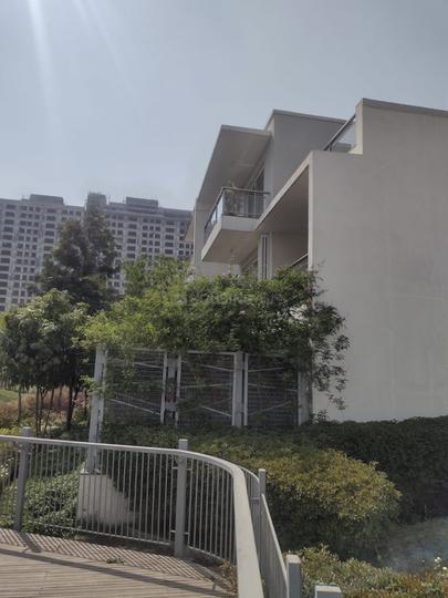 Godrej Golf Links Villas Main Image 1