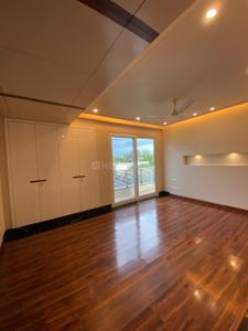 Kitchen Image of 3000 Sq.ft 4 BHK Builder Floor for rent in Vasant Vihar New Delhi for Rs. 400000