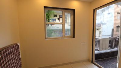 Bedroom Image of 585 Sq.ft 2 BHK Builder Floor for sale in Laxmi Nagar New Delhi for Rs. 6500000