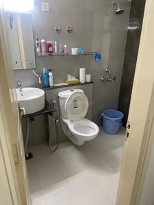 Bathroom Image of 1080 Sq.ft 2 BHK Apartment / Flat for rent in Gazipur Zirakpur for Rs. 26000