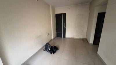 Living Room Image of 645 Sq.ft 1 BHK Apartment / Flat for sale in Kohinoor Maxciti, Ambernath West Ambernath for Rs. 2600000