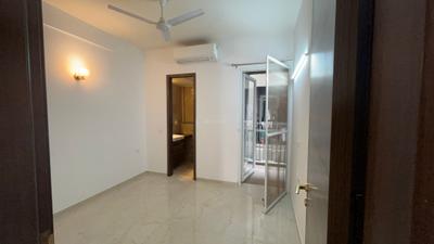 Bedroom Image of 1626 Sq.ft 3 BHK Apartment / Flat for sale in Smartworld Orchard, Sector 61 Gurgaon for Rs. 26500000