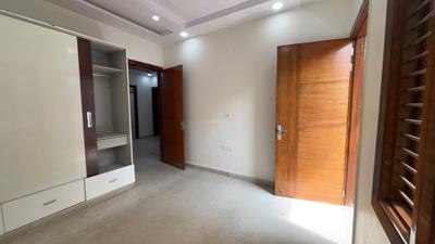 Bedroom Image of 1150 Sq.ft 3 BHK Builder Floor for rent in Sector 5 Rohini New Delhi for Rs. 35000