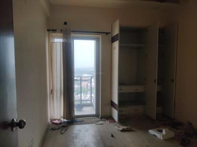 Bedroom Image of 1586 Sq.ft 3 BHK Apartment / Flat for rent in DLF Capital Greens Phase 1 And 2, Karampura New Delhi for Rs. 50000