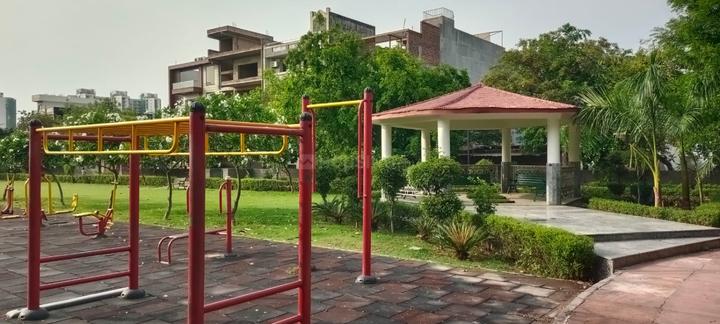 Block A, Sector 100 Main Image 1