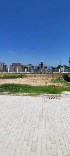 Unitech Aspen Greens Main Image 1