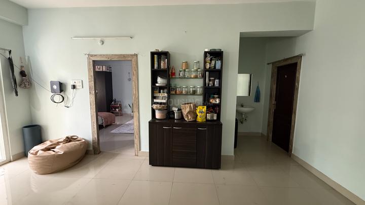 Manikonda Main Image 1