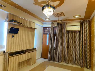 Bedroom Image of 1500 Sq.ft 3 BHK Builder Floor for rent in Sector 17 Gurgaon for Rs. 35000