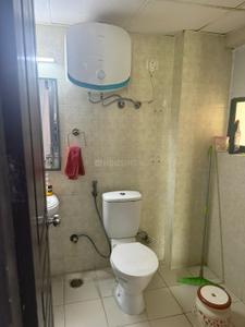 Bathroom Image of 800 Sq.ft 2 BHK Apartment / Flat for sale in Logix Blossom County, Sector 137 Noida for Rs. 9500000