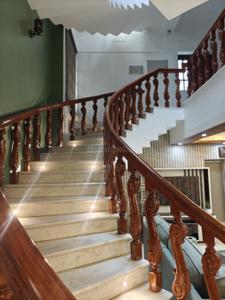 Living Room Image of 6000 Sq.ft 6 BHK Villa for sale in Chembarambakkam Chennai for Rs. 21000000