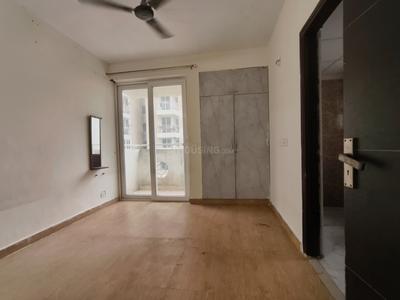 Bedroom Image of 1040 Sq.ft 2 BHK Apartment / Flat for rent in Sikka Kaamna Greens, Sector 143 Noida for Rs. 25000