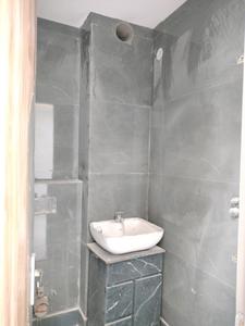 Common Bathroom Image of 950 Sq.ft 3 BHK Builder Floor for sale in Najafgarh New Delhi for Rs. 6000000