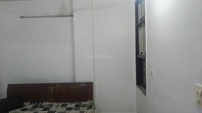 Bedroom Image of 850 Sq.ft 3 BHK Builder Floor for sale in Dwarka Mor New Delhi for Rs. 4800000