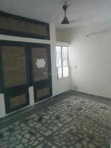 Bedroom Image of 1250 Sq.ft 2 BHK Independent House for rent in Sector 27 Noida for Rs. 23000