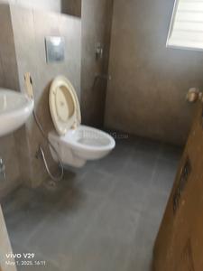 Bathroom Image of 1268 Sq.ft 3 BHK Apartment / Flat for rent in South Dum Dum Kolkata for Rs. 30000