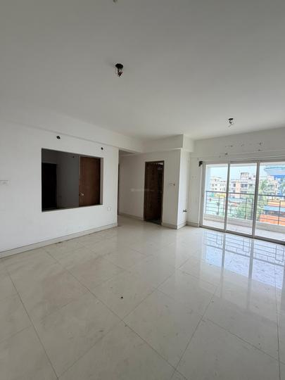 Metro apartment Main Image 1