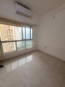 Bedroom Image of 850 Sq.ft 2 BHK Apartment / Flat for rent in Lodha Amara, Kolshet Thane for Rs. 38000