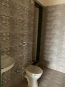Bathroom Image of 850 Sq.ft 2 BHK Apartment / Flat for sale in DSS Mahavir Kalpavruksha, Kasarvadavali Thane for Rs. 8600000