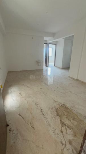 Nayi duniya Main Image 1